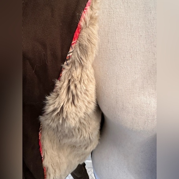 Hollister woman’s brown coat with faux fur lining size small - Picture 3 of 5